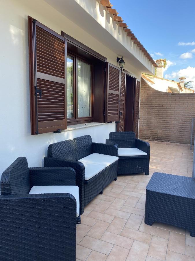 Casita Porto Pino Vila Exterior foto