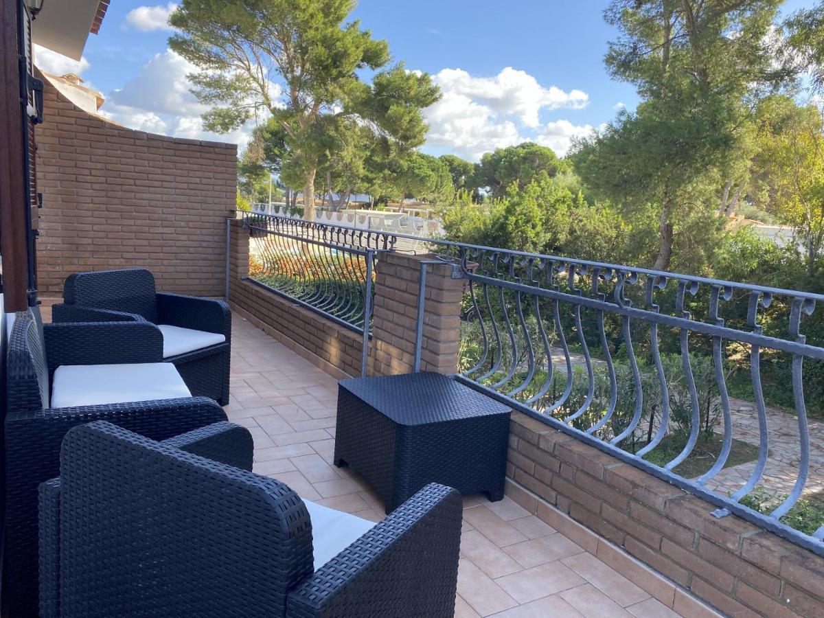 Casita Porto Pino Vila Exterior foto