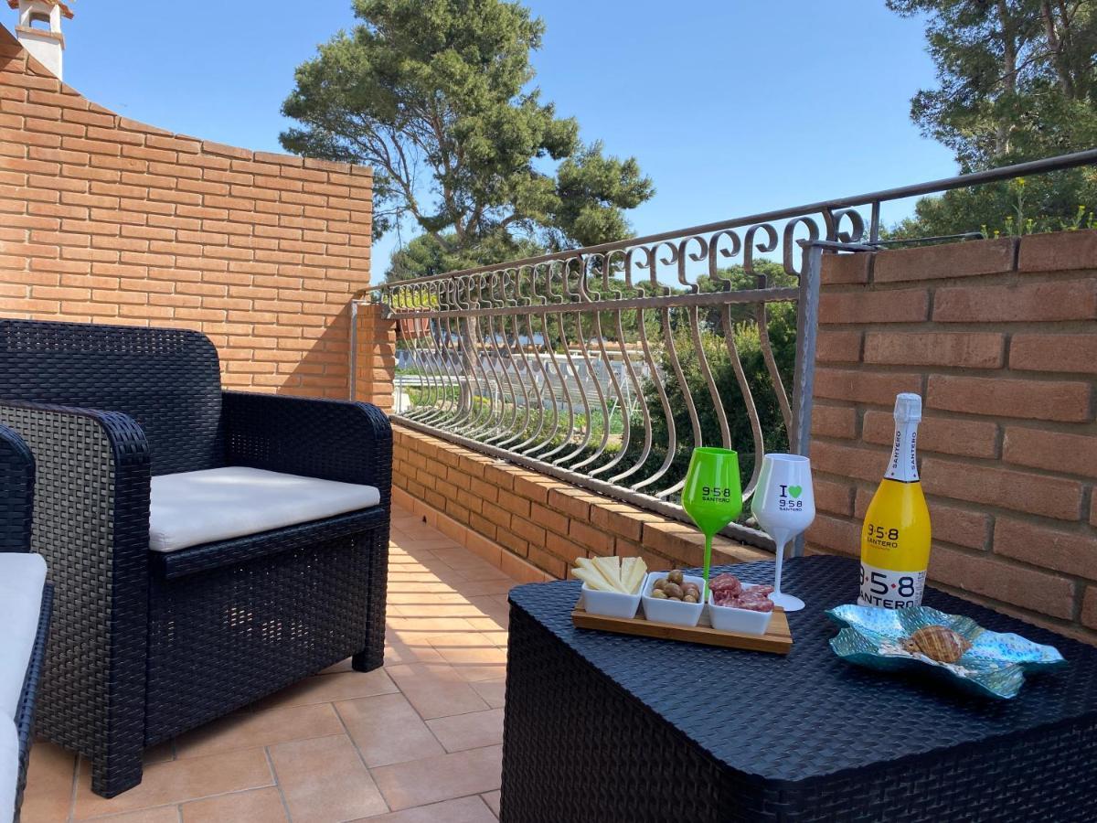 Casita Porto Pino Vila Exterior foto